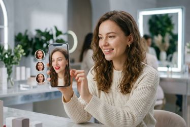 Julien Jimenez teste l'essayage virtuel de maquillage